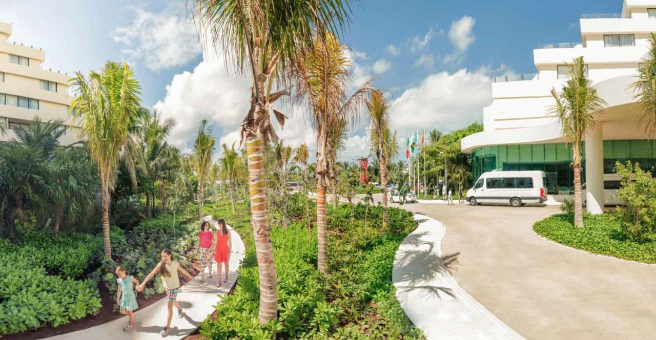 Beachfront Getaway Condo Канкун Екстер'єр фото