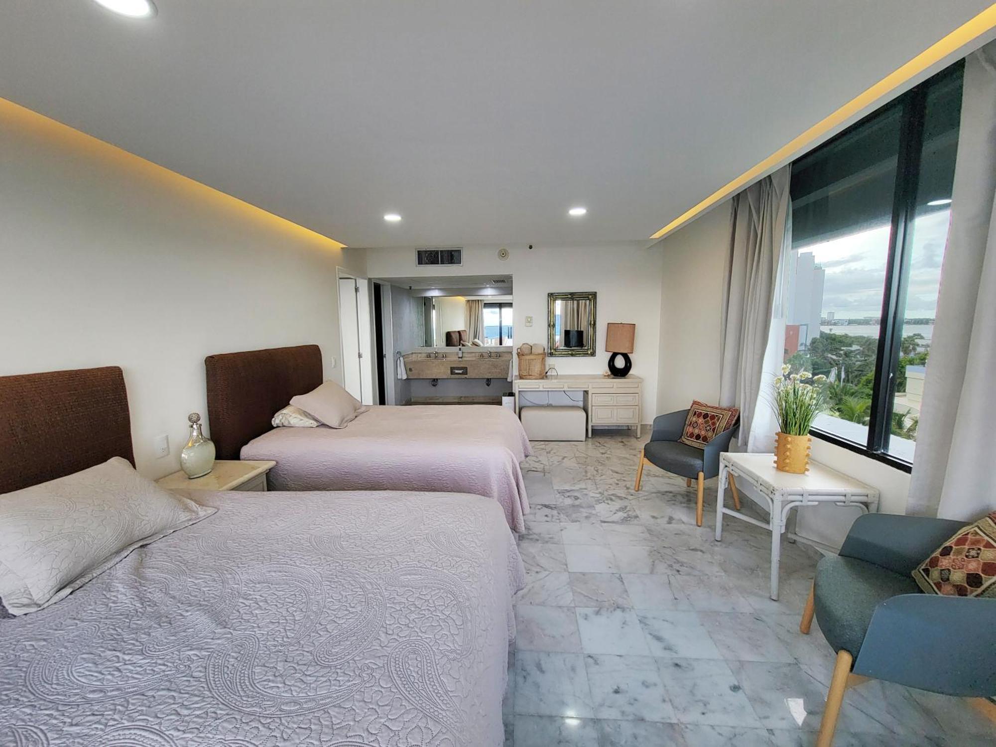 Beachfront Getaway Condo Канкун Екстер'єр фото